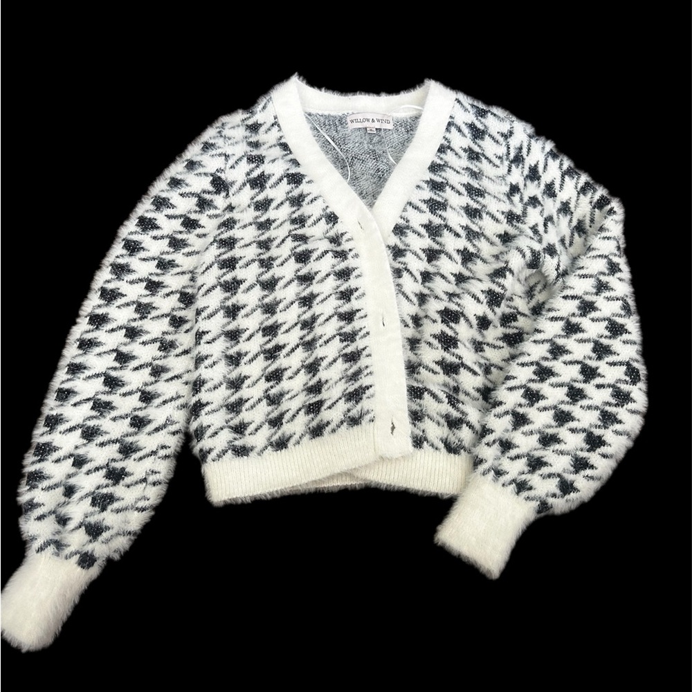 Molly Bracken Black and White Houndstooth Cardigan